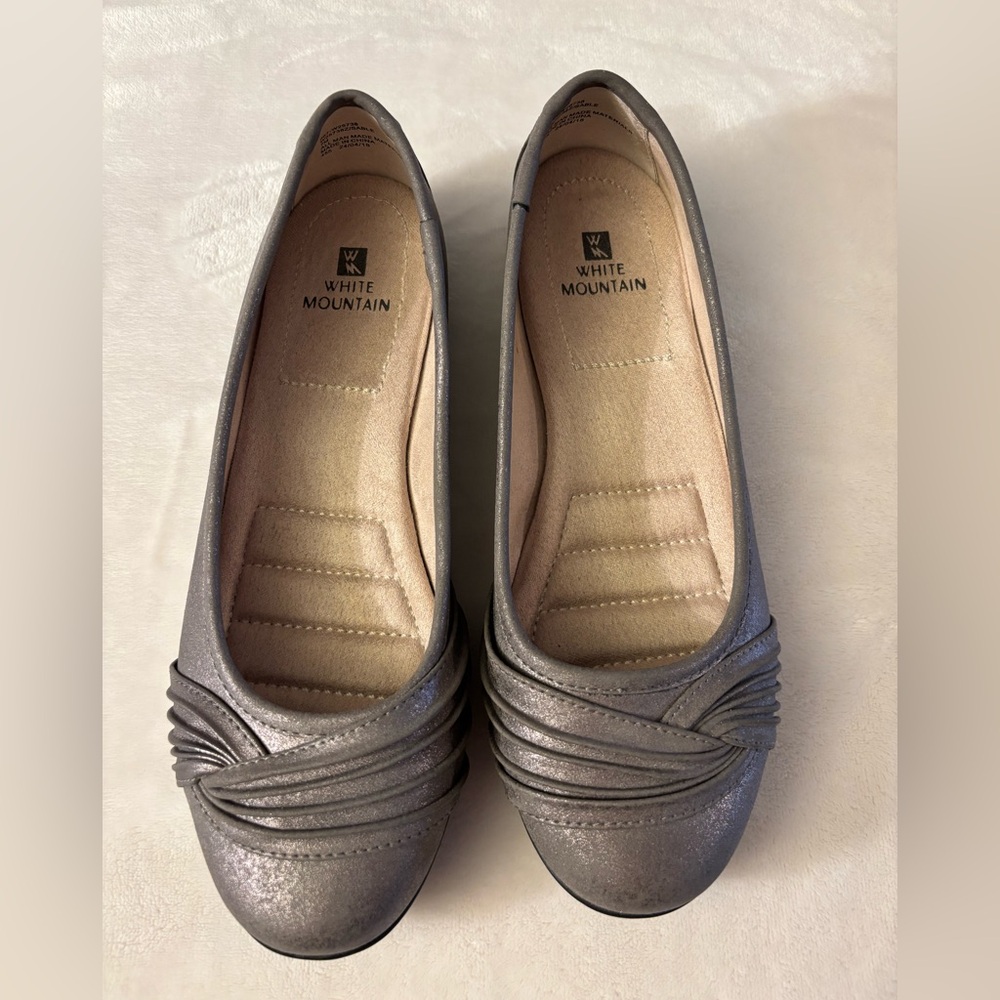 White Mountain Metallic Gray Loafers - Picture 2 of 7
